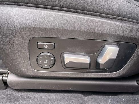 Used 2021 BMW X3 sDrive30i w/ M Sport Package RWD image 3