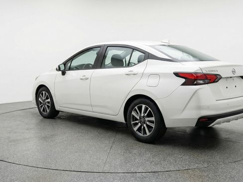 Used 2025 Nissan Versa SV FWD image 6