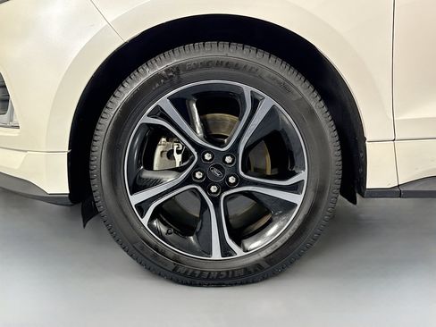 Used 2019 Ford Edge ST w/ Convenience Package image 31