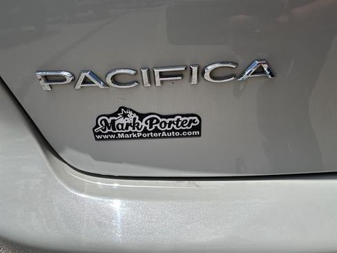 Used 2021 Chrysler Pacifica Limited w/ Premium & Safety Sphere Group AWD/4WD image 12
