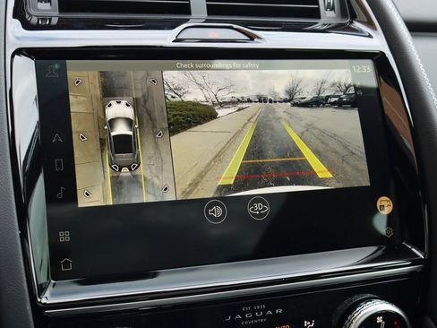 Certified 2024 Jaguar E-PACE R-Dynamic SE image 24