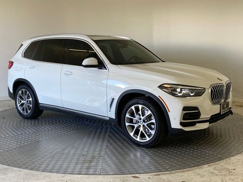 Certified 2023 BMW X5 xDrive40i w/ Premium Package image 6