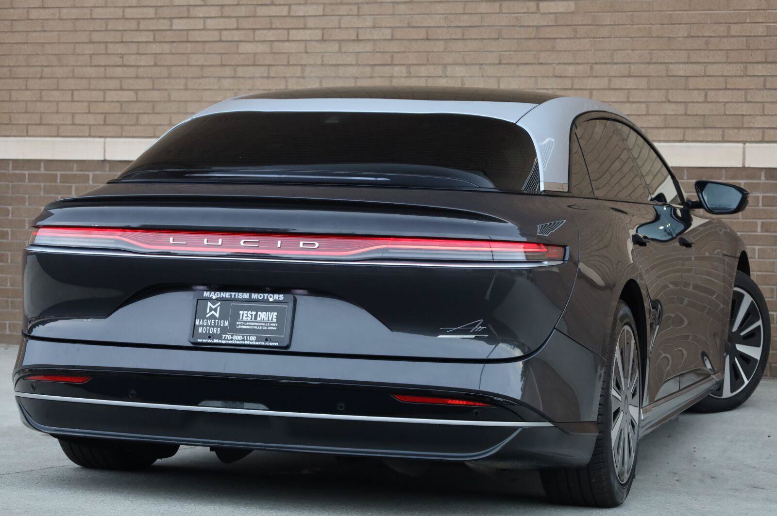 Used 2025 Lucid Air Touring AWD/4WD image 11