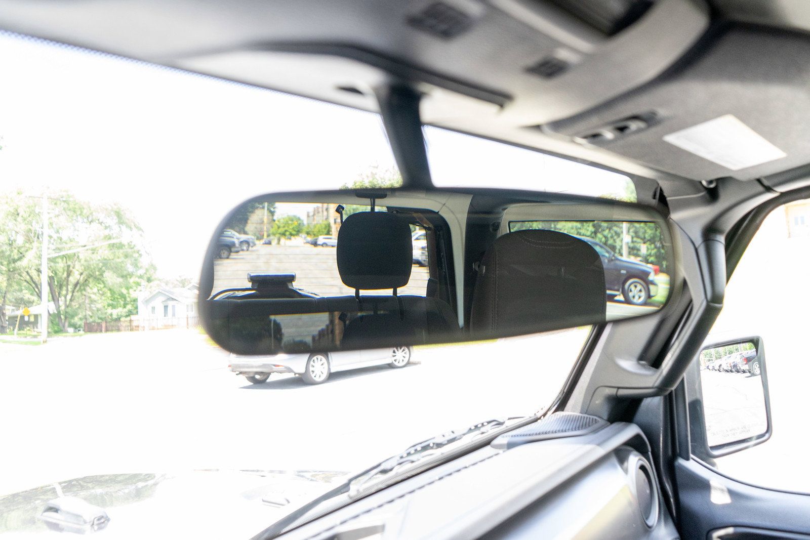 Used 2022 Jeep Wrangler Sport AWD/4WD image 22
