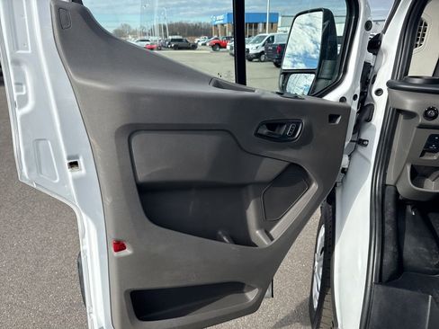 Used 2024 Ford Transit 250 Low Roof w/ Exterior Upgrade Package image 21