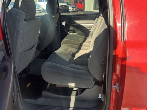 Used 2004 Chevrolet Avalanche Z71 w/ Preferred Equipment Group image 15