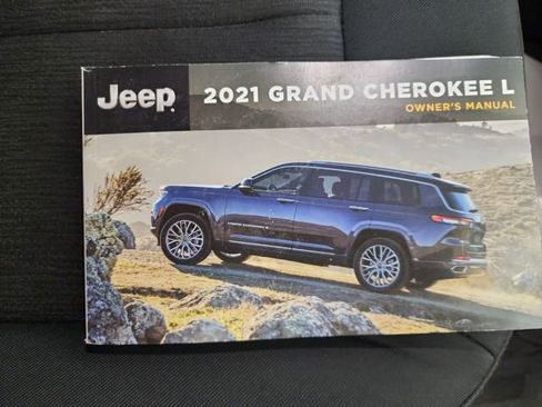 Used 2021 Jeep Grand Cherokee L Laredo w/ Luxury Tech Group I image 40