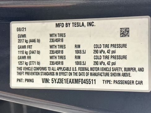 Used 2021 Tesla Model 3 Standard Range Plus RWD image 12
