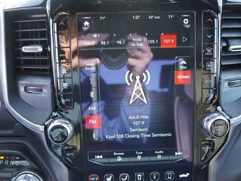 Certified 2020 RAM 1500 Laramie w/ Sport Appearance Package image 28