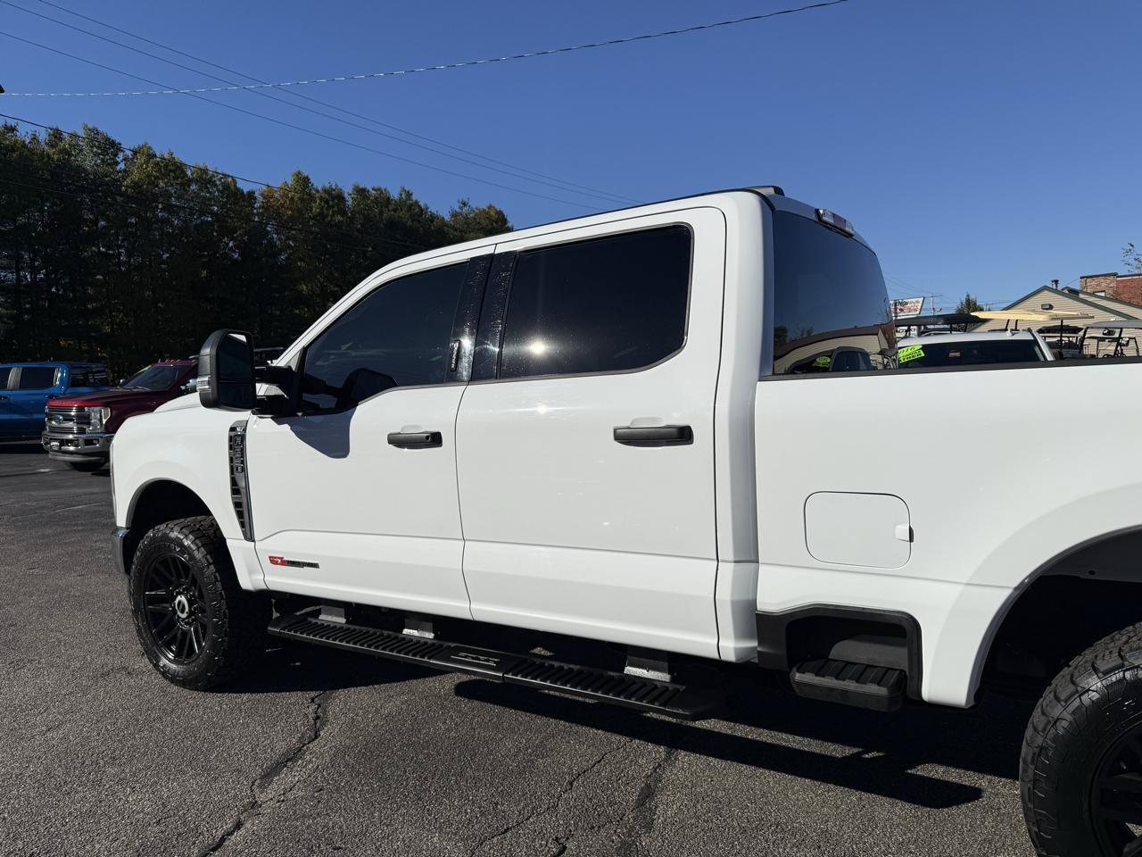 Used 2024 Ford F250 XLT w/ FX4 Off-Road Package AWD/4WD image 6
