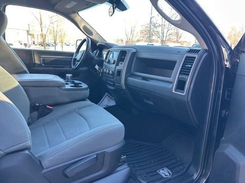 Used 2017 RAM 1500 Tradesman w/ Power & Remote Entry Group image 27