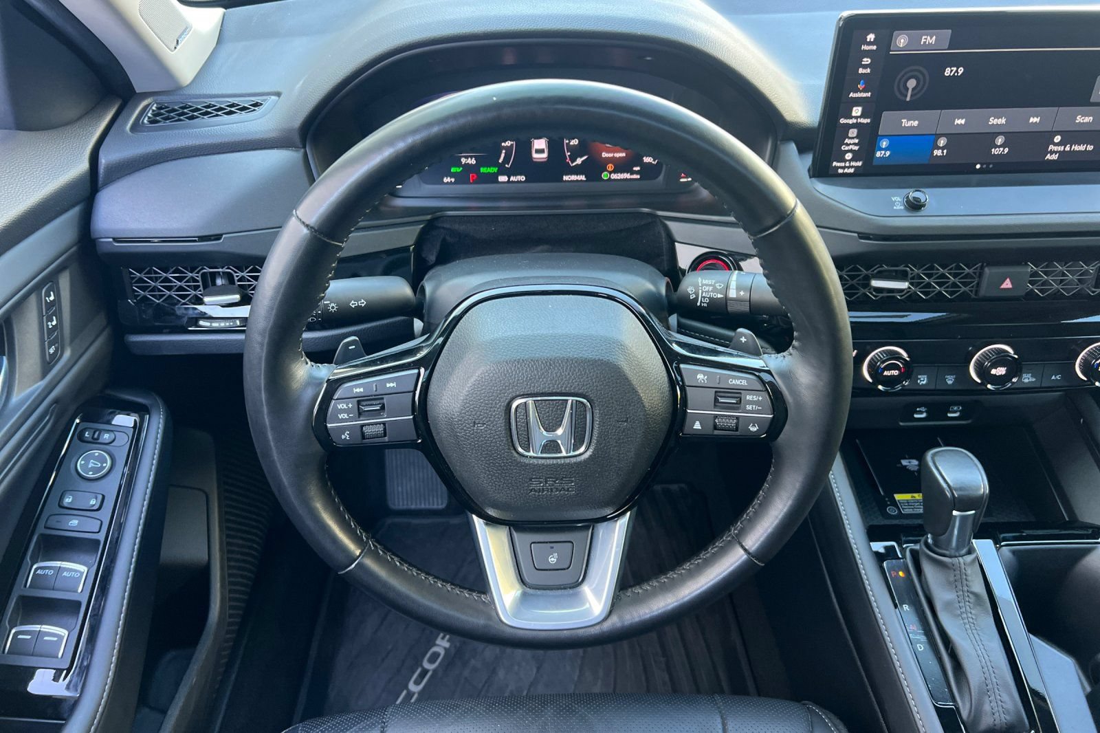 Used 2025 Honda Accord Touring image 16