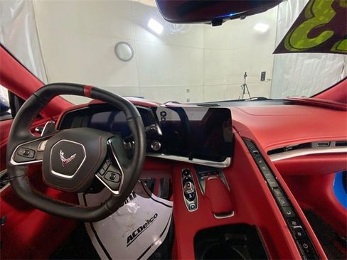 Used 2023 Chevrolet Corvette Stingray Premium Cpe w/ Z51 Performance Package image 23