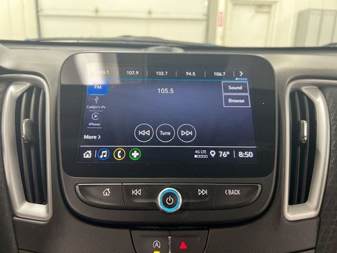 Used 2024 Chevrolet Malibu RS FWD image 14