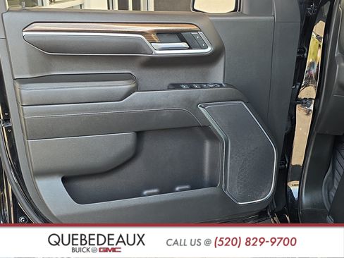 Used 2022 Chevrolet Silverado 1500 RST AWD/4WD image 10