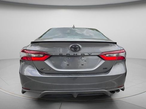 Used 2024 Toyota Camry SE FWD image 6