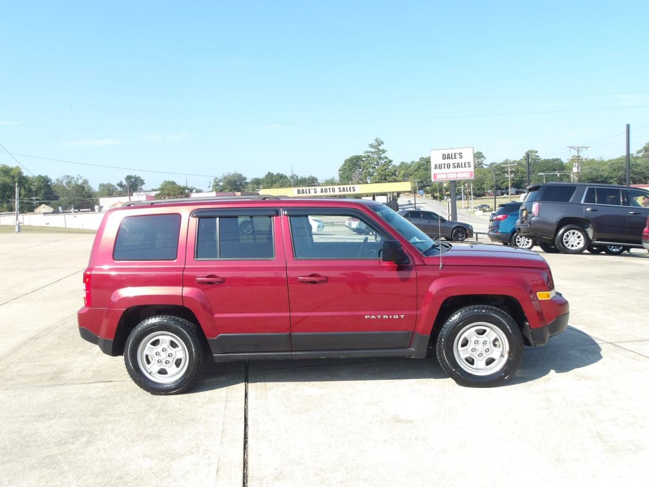Used 2017 Jeep Patriot Sport w/ Power Value Group FWD image 5