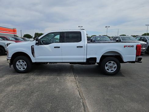New 2026 Ford F250 XLT w/ FX4 Off-Road Package AWD/4WD image 7