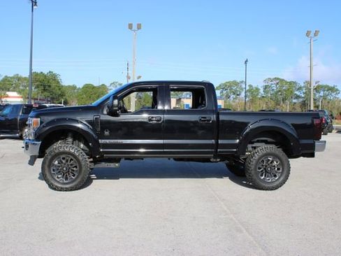Used 2021 Ford F250 Lariat w/ Lariat Ultimate Package image 6