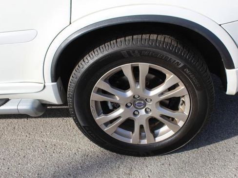 Used 2014 Volvo XC90 3.2 w/ Climate Package image 9