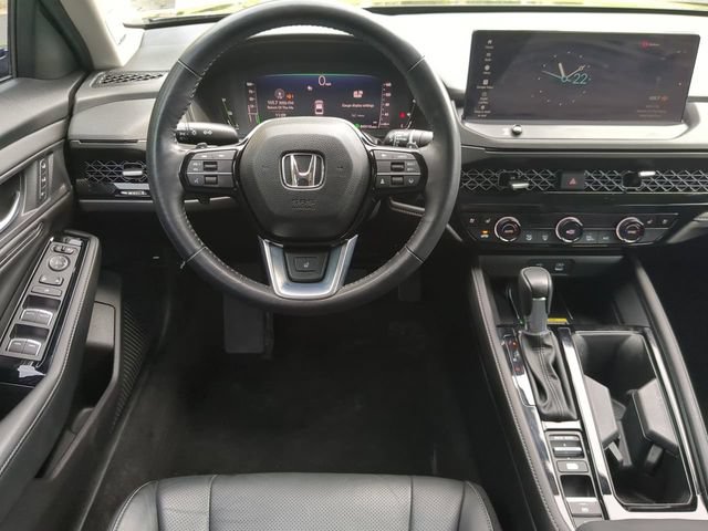 Used 2025 Honda Accord Touring image 14