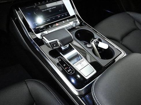 New 2026 Audi Q8 Premium Plus image 12