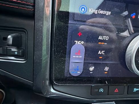 Used 2024 Ford Expedition Limited AWD/4WD image 30