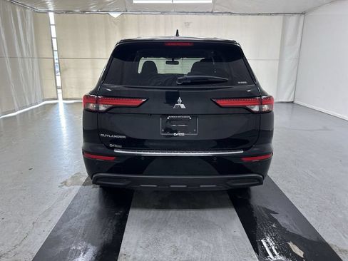 Used 2022 Mitsubishi Outlander ES AWD/4WD image 21