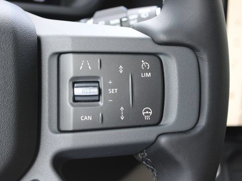 New 2026 Land Rover Defender 110 S AWD/4WD image 17