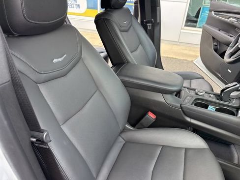 Used 2022 Cadillac XT5 Premium Luxury FWD image 27