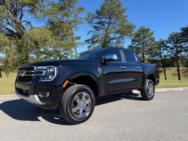 Used 2024 Ford Ranger Lariat w/ Trailer Tow Package AWD/4WD image 13