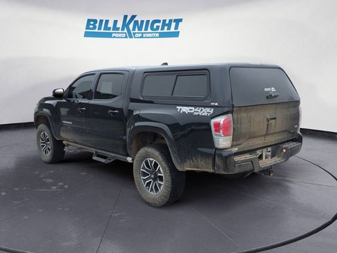 Used 2021 Toyota Tacoma TRD Sport w/ TRD Premium Sport Package image 3