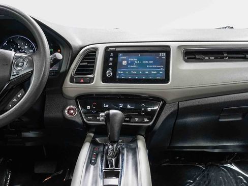 Used 2022 Honda HR-V EX image 13