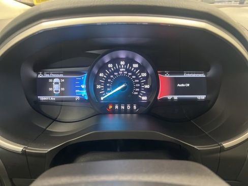 Used 2019 Ford Edge SEL w/ Equipment Group 201A image 5