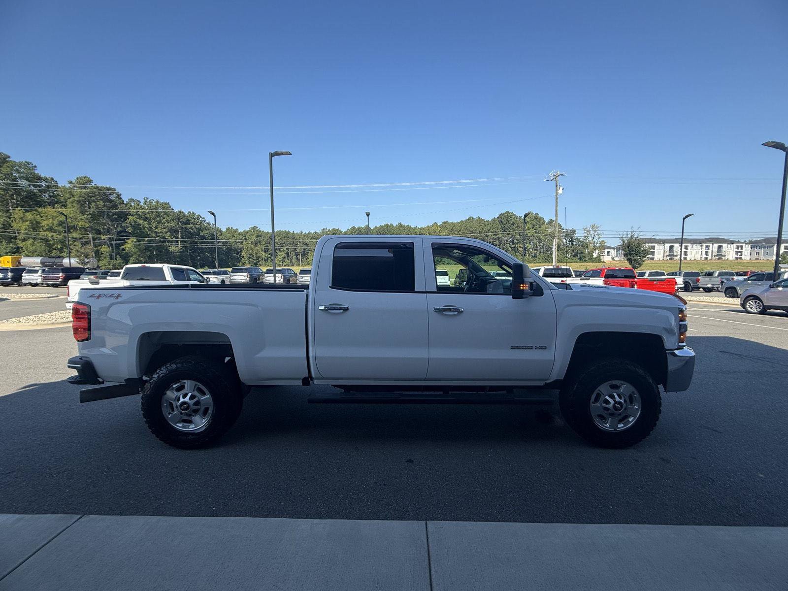 Used 2016 Chevrolet Silverado 2500 W/T w/ WT Convenience Package AWD/4WD image 31