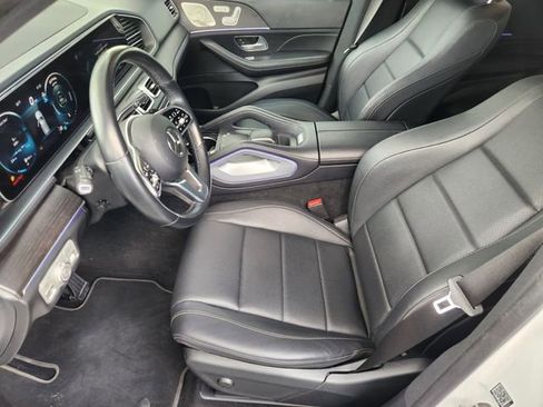 Used 2023 Mercedes-Benz GLE 350 4MATIC w/ AMG Line Exterior image 9