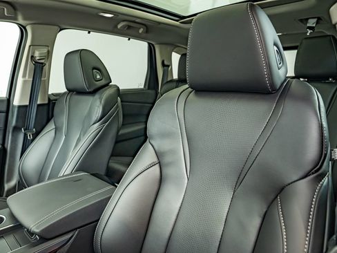 Certified 2026 Acura MDX SH-AWD w/ Technology Package image 33