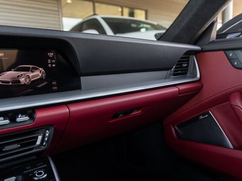 Used 2025 Porsche 911 Turbo S image 32