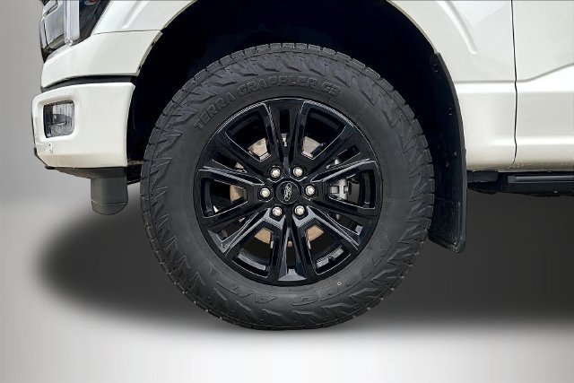 Used 2024 Ford F150 Platinum w/ Equipment Group 702A High AWD/4WD image 35