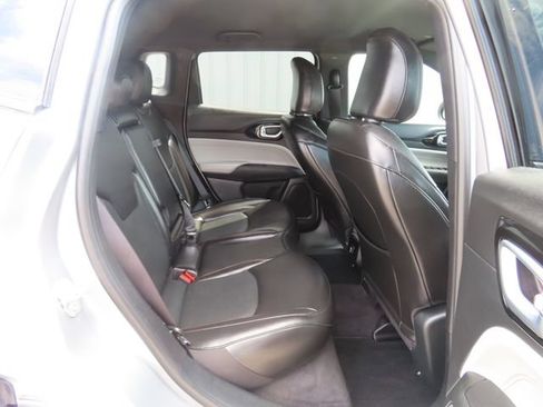Used 2023 Jeep Compass Limited AWD/4WD image 29