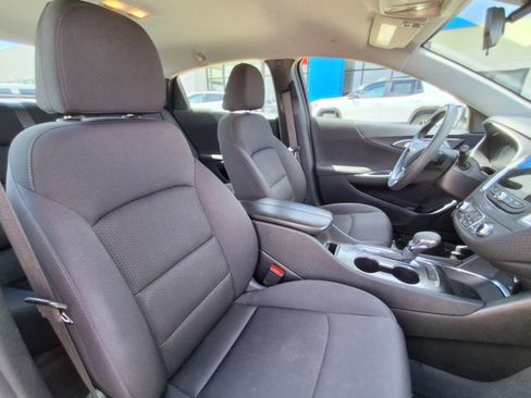 Used 2024 Chevrolet Malibu LT FWD image 15