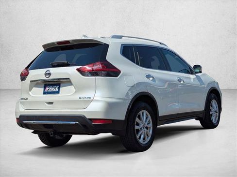 Used 2018 Nissan Rogue SV w/ Premium Package AWD/4WD image 5