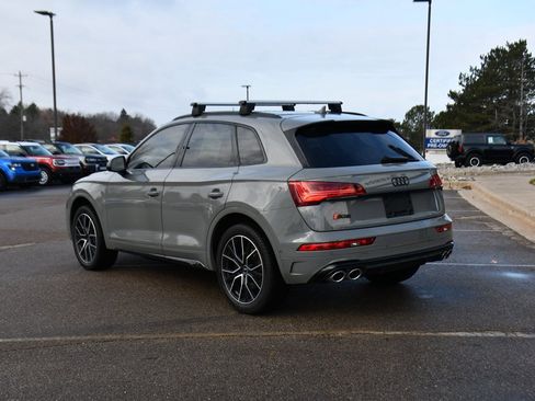 Used 2021 Audi SQ5 Prestige w/ Prestige Package image 4