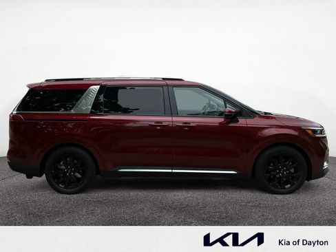 Used 2022 Kia Carnival SX Prestige FWD image 4
