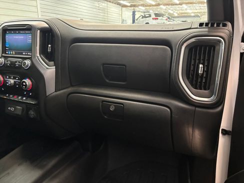 Used 2020 GMC Sierra 1500 Elevation w/ Elevation Value Package AWD/4WD image 28
