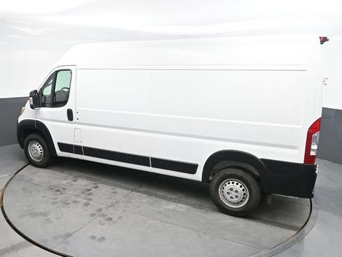 Used 2024 RAM ProMaster 2500 w/ Convenience Group FWD image 28