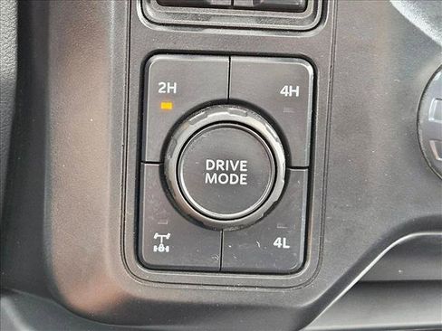 Used 2024 Ford F350 Lariat w/ Lariat Ultimate Package AWD/4WD image 13
