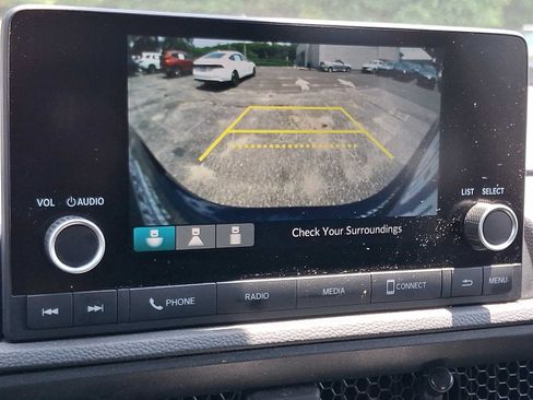 Used 2024 Honda CR-V LX image 17
