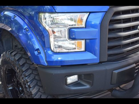 Used 2017 Ford F150 XLT w/ Equipment Group 302A Luxury AWD/4WD image 46