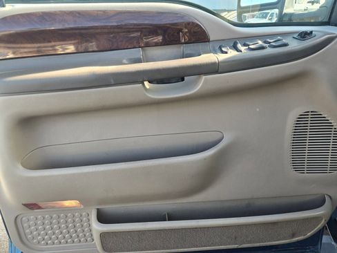 Used 2000 Ford F250 XL image 9